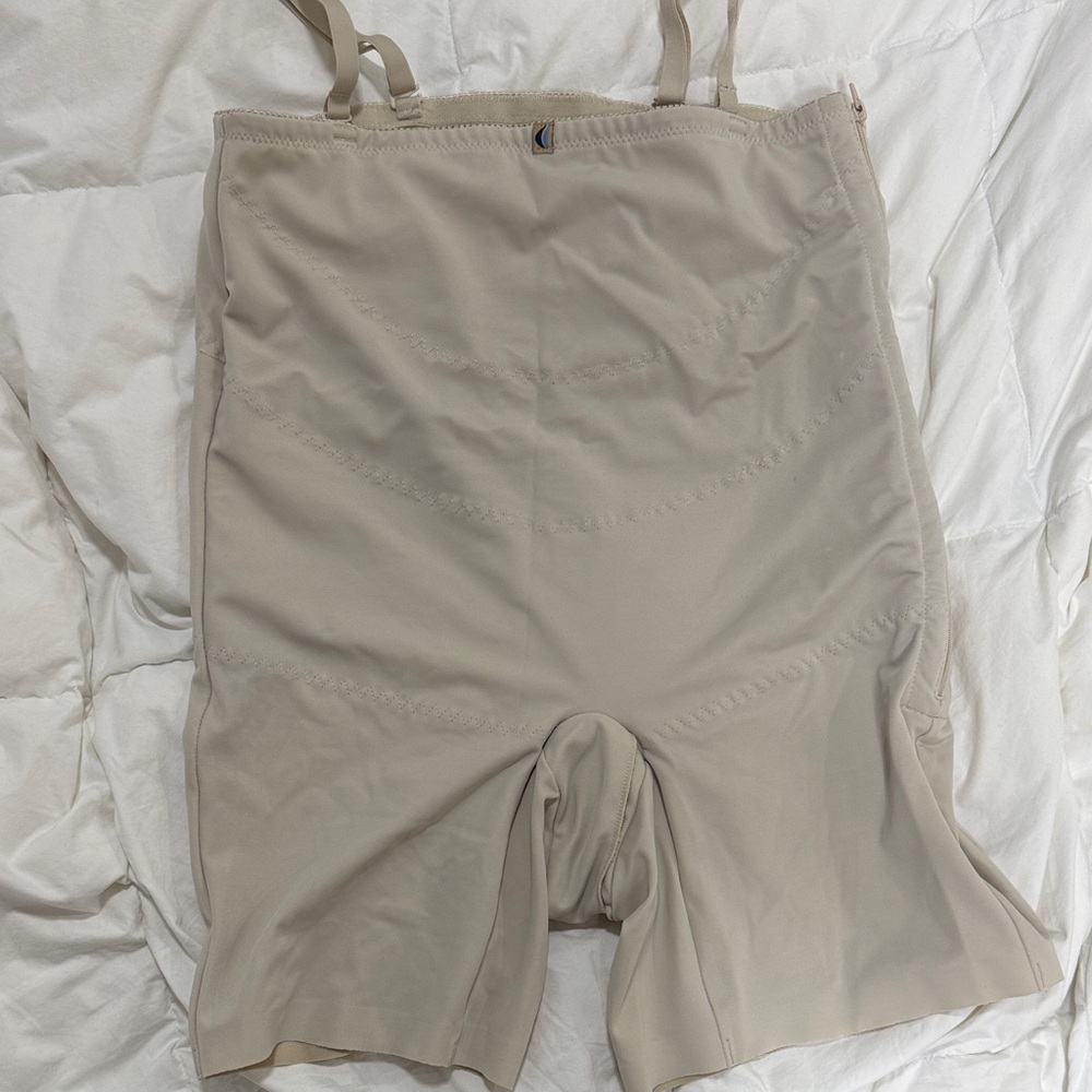 Body After Baby Neutral Supportive Wear